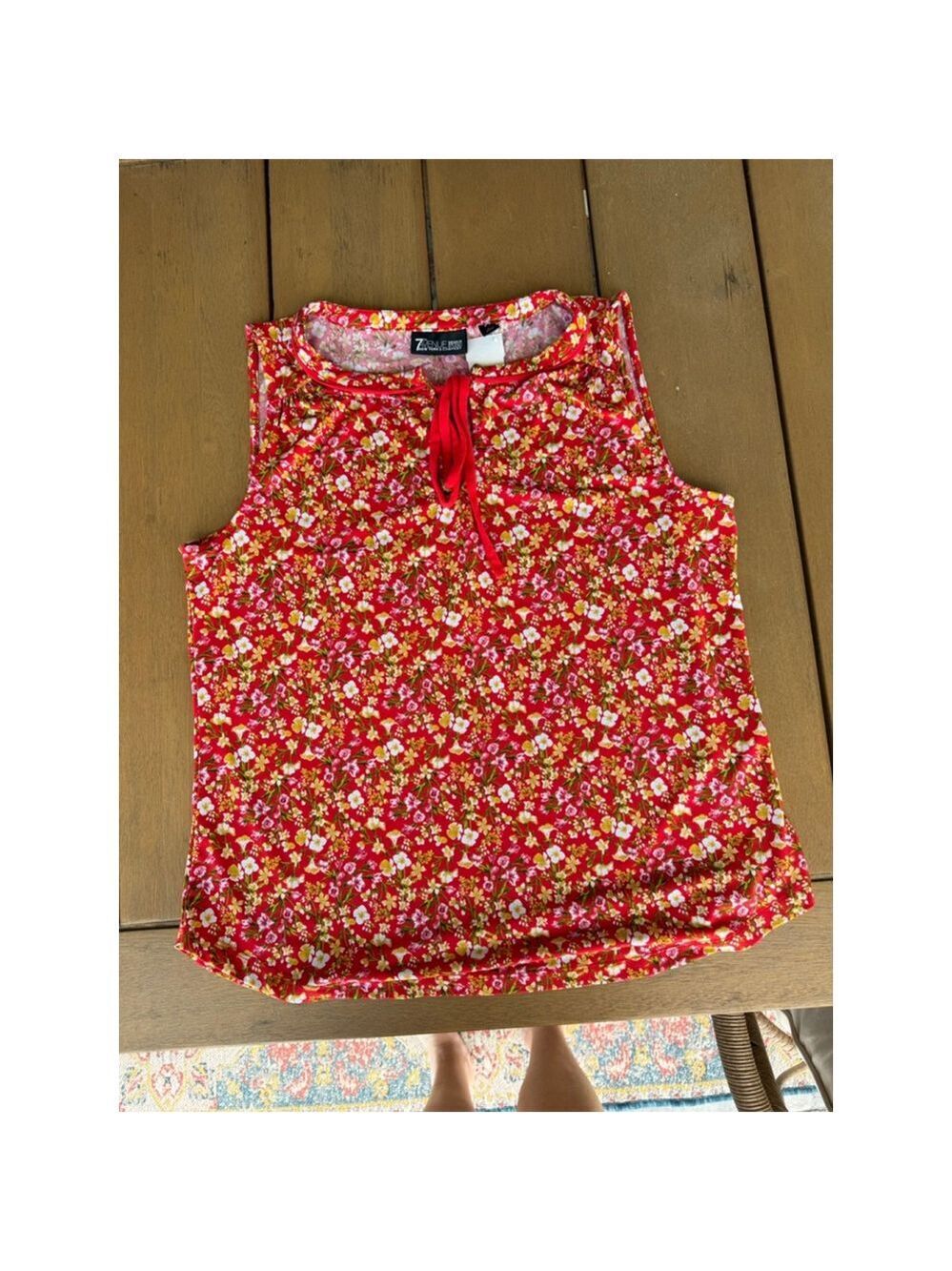 7th Avenue Design Studio Red Floral Tank Top M